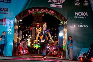 BIB: 5420
                            <button type="button" onclick="openModal(24866963)" class="btn btn-primary btn-sm float-right btn-popup" data-toggle="modal" data-target=".modal-high-quality">
                        <i class="fas fa-shopping-cart"></i> Add to Cart
                    </button>
                                            <button type="button" onclick="isThisMe(24866963, true)" class="btn btn-success btn-sm float-right btn-popup btn-isme hidden" data-toggle="tooltip" data-placement="bottom" title="นี่คือรูปของคุณใช่ไหม คลิกที่นี่เพื่อเอาเข้าอัลบั้ม">
                        <i class="fas fa-plus"></i> Add to album
                    </button>
                    <button type="button" onclick="isThisMe(24866963, false)" class="btn btn-warning btn-sm float-right btn-popup btn-isnotme hidden">
                        <i class="fas fa-ban"></i> Remove from album
                    </button>